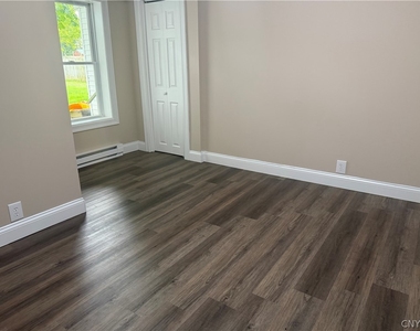 6050 S Main Street - Photo Thumbnail 8