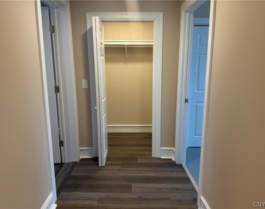 6050 S Main Street - Photo Thumbnail 5