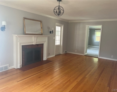 10 Ely Drive - Photo Thumbnail 8