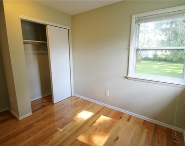 45 Brighton Park - Photo Thumbnail 18