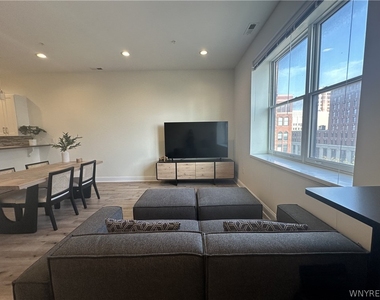 251 Main Street - Photo Thumbnail 7