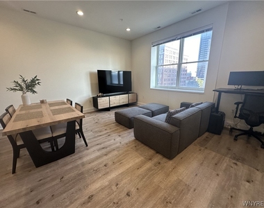 251 Main Street - Photo Thumbnail 8