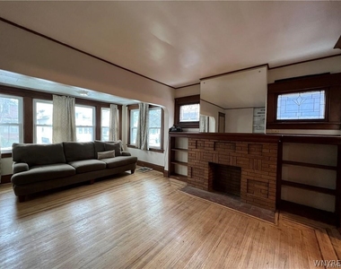 502 Lisbon Avenue - Photo Thumbnail 1