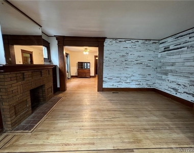 502 Lisbon Avenue - Photo Thumbnail 4