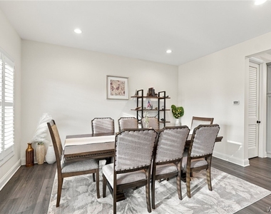 4665 Carlyes Court - Photo Thumbnail 22
