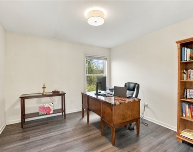 4665 Carlyes Court - Photo Thumbnail 38
