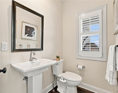 4665 Carlyes Court - Photo Thumbnail 23