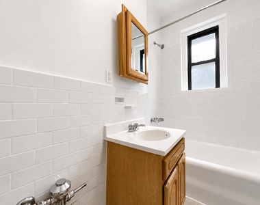108 Park Terrace East - Photo Thumbnail 6