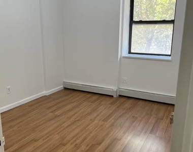 167 Sands Street - Photo Thumbnail 3