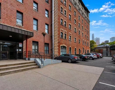 167 Sands Street - Photo Thumbnail 11