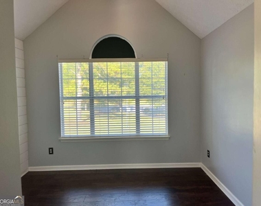 30 Candlewood Court - Photo Thumbnail 39