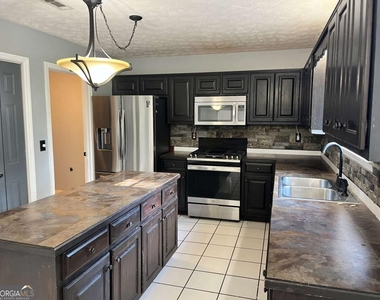 30 Candlewood Court - Photo Thumbnail 18