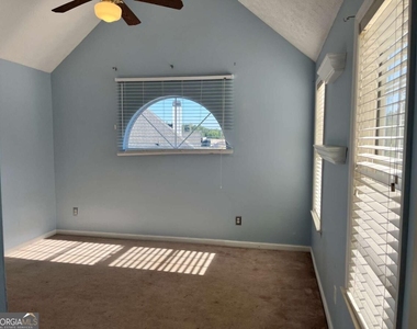 30 Candlewood Court - Photo Thumbnail 43