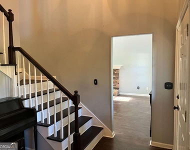 30 Candlewood Court - Photo Thumbnail 2