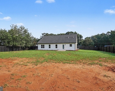 520 Vineyard Road - Photo Thumbnail 24