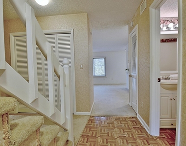 72 Cobblestone Creek - Photo Thumbnail 12