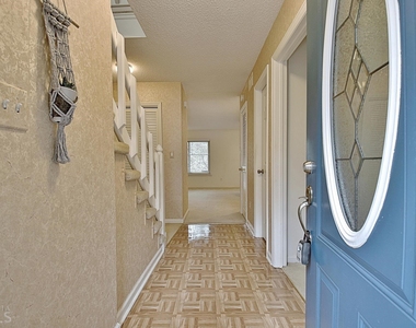72 Cobblestone Creek - Photo Thumbnail 11