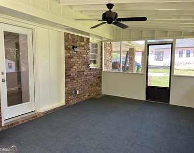 720 Jewel Place - Photo Thumbnail 24