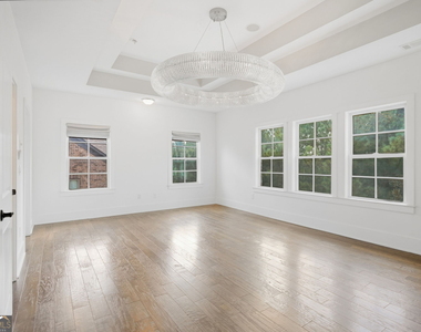 808 Adler Court - Photo Thumbnail 23