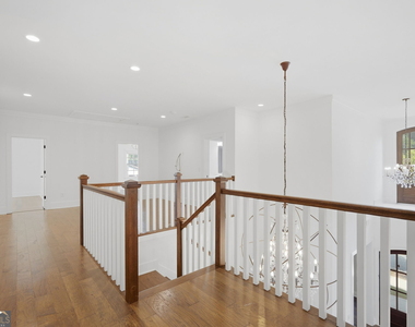 808 Adler Court - Photo Thumbnail 22