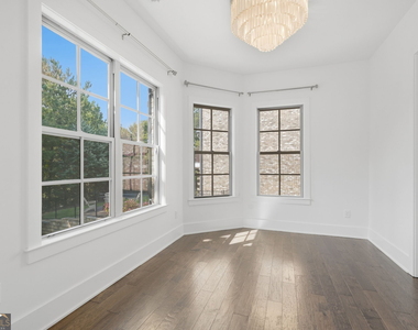 808 Adler Court - Photo Thumbnail 20