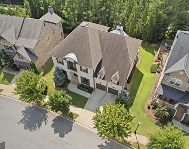 808 Adler Court - Photo Thumbnail 2