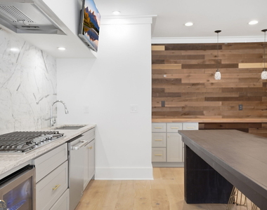 808 Adler Court - Photo Thumbnail 45