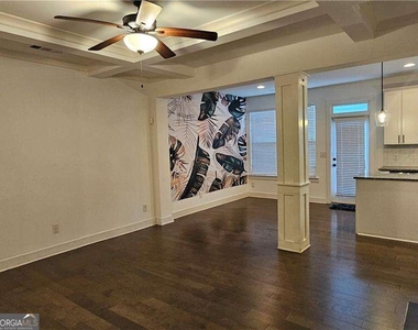 73 S Auburn Landing Place - Photo Thumbnail 6
