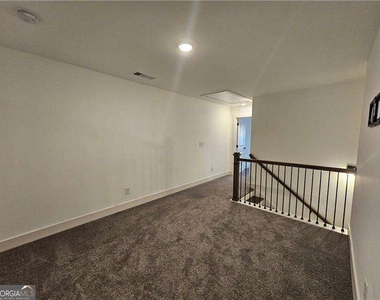 73 S Auburn Landing Place - Photo Thumbnail 19