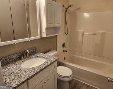 30 Battey Drive Nw - Photo Thumbnail 10