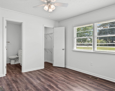 215 Lagrange Street - Photo Thumbnail 19