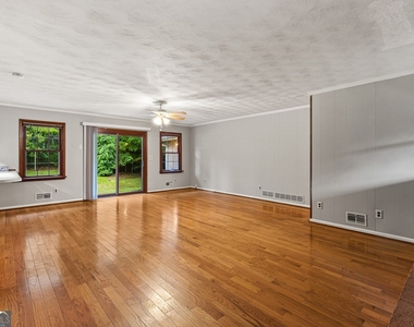 3345 Canary Lake Drive - Photo Thumbnail 2