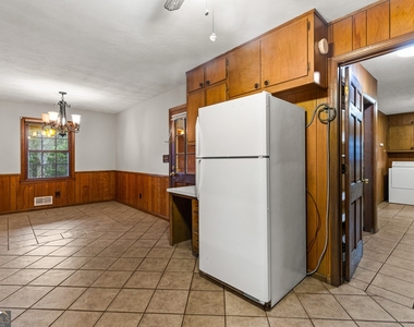 3345 Canary Lake Drive - Photo Thumbnail 4