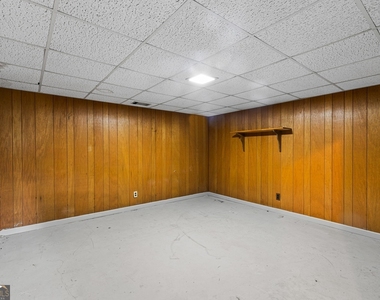 3345 Canary Lake Drive - Photo Thumbnail 14