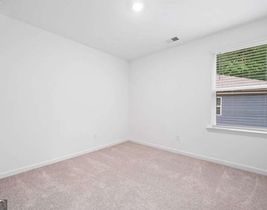 788 Evergreen Road - Photo Thumbnail 17