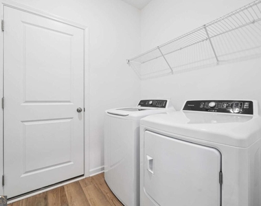 788 Evergreen Road - Photo Thumbnail 20