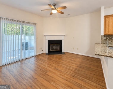 1503 Cove Creek Circle - Photo Thumbnail 5
