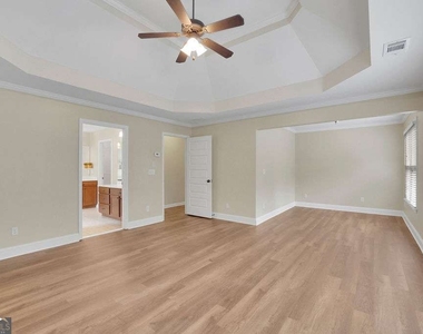 8105 Majors Glen Court - Photo Thumbnail 21