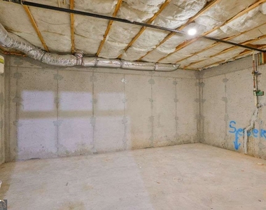 8105 Majors Glen Court - Photo Thumbnail 33