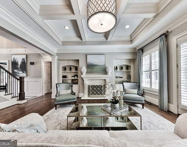 6327 Howell Cobb Court - Photo Thumbnail 12