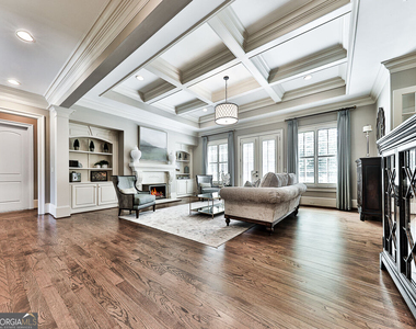 6327 Howell Cobb Court - Photo Thumbnail 10
