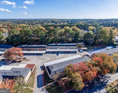 280 Winding River Road - Photo Thumbnail 43