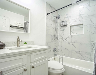 1827 Dunlap Avenue - Photo Thumbnail 20