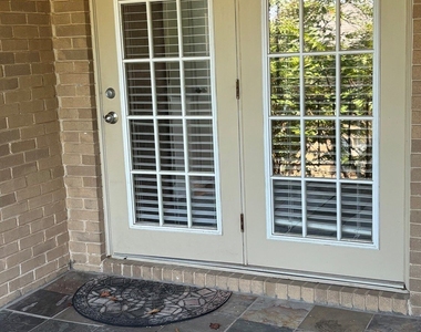 750 Dalrymple Road - Photo Thumbnail 5