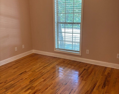 750 Dalrymple Road - Photo Thumbnail 23