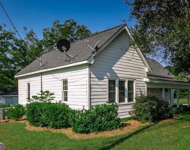 5740 Bostwick Highway - Photo Thumbnail 4