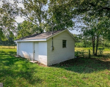 5740 Bostwick Highway - Photo Thumbnail 7