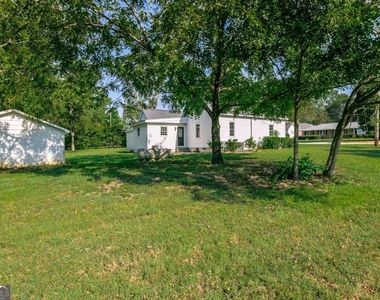 5740 Bostwick Highway - Photo Thumbnail 5