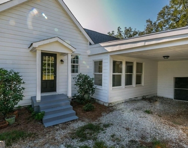 5740 Bostwick Highway - Photo Thumbnail 2