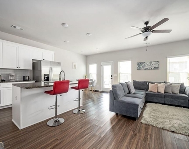 7126 Chara Lane - Photo Thumbnail 8